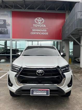 TOYOTA HILUX 2.8 D-4D TURBO DIESEL CD SRX 4X4 AUTOMÁTICO